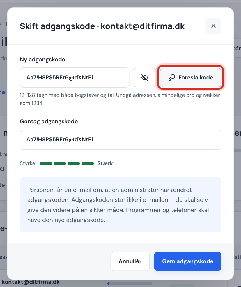 Vinduet Skift adgangskode med knappen Foreslå kode markeret
