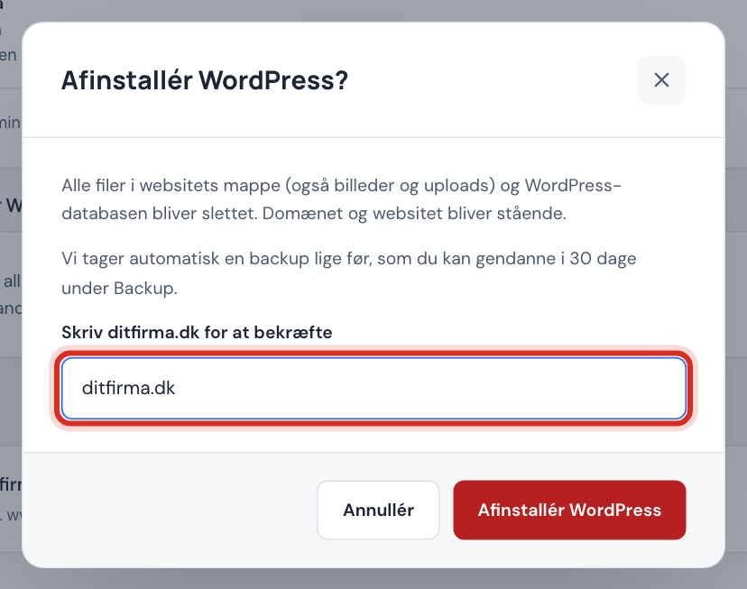 Vinduet Afinstallér WordPress? hvor domænet ditfirma.dk er skrevet i feltet for at bekræfte